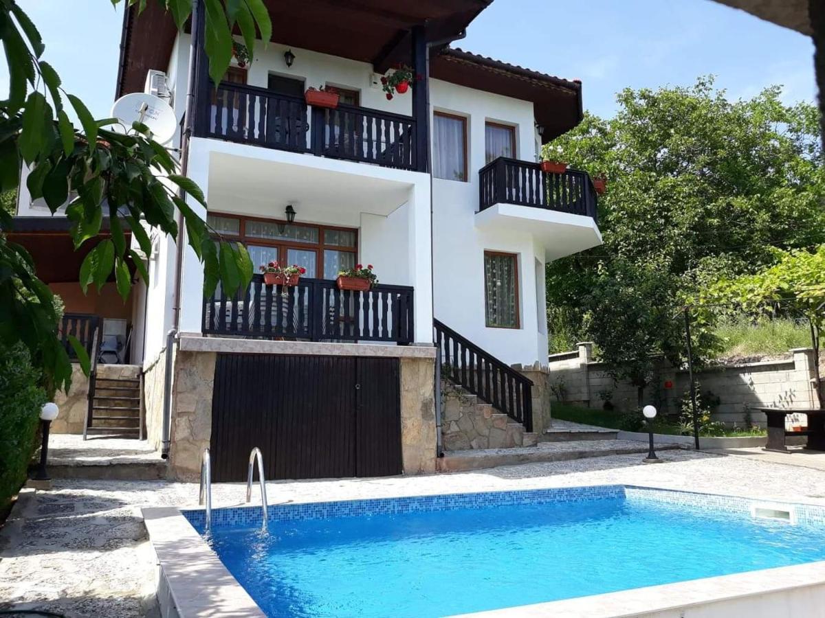 Villa Holly Balchik Esterno foto